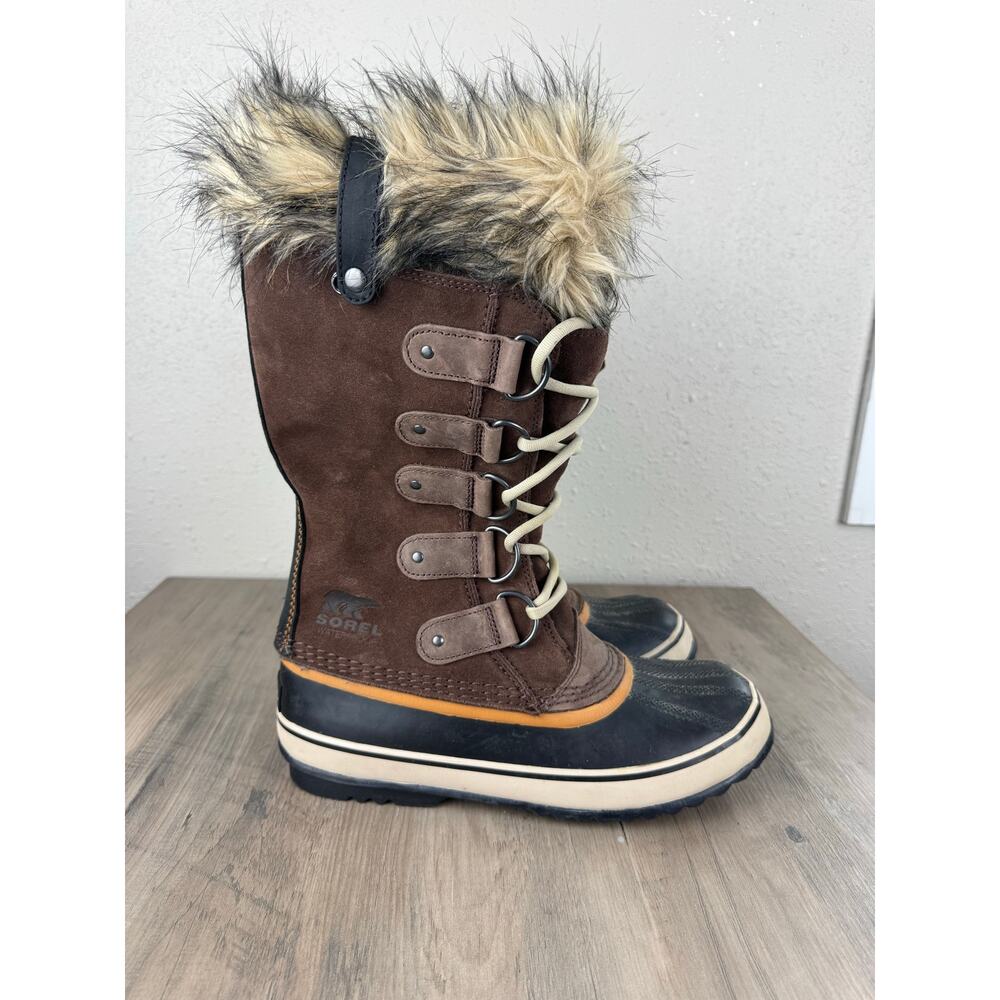 Sorel Joan of Arctic women's size 9